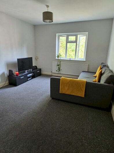 1 Bedroom Flat To Rent In Deseret House, London Road, Mitcham, CR4