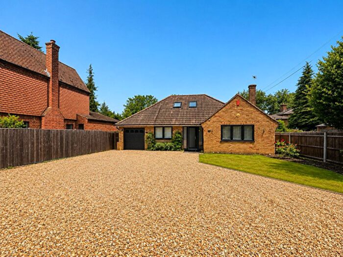 4 Bedroom Bungalow For Sale In Church Road, Uxbridge, Greater London, UB8