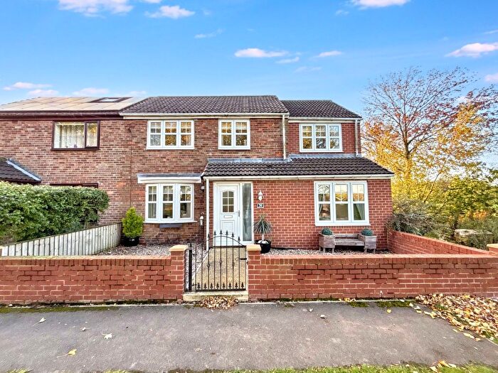 4 Bedroom Semi Detached House For Sale In Hillside View, Sherburn Village, Durham, DH6