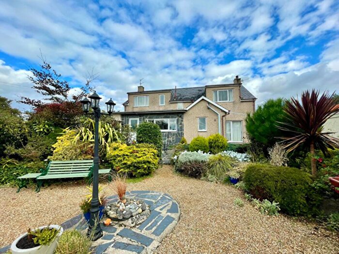 5 Bedroom Detached House For Sale In Llwyn Derw, Talybont, LL43