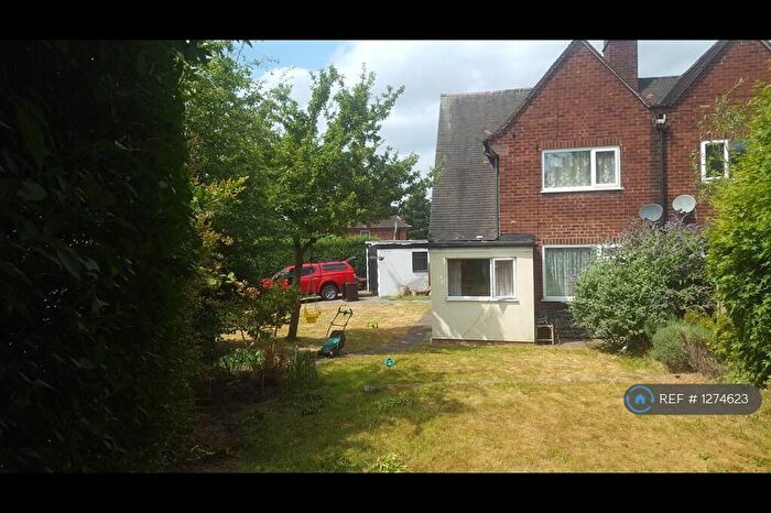 3 Bedroom Semi Detached House To Rent In Teviot Road, Nottingham, NG5