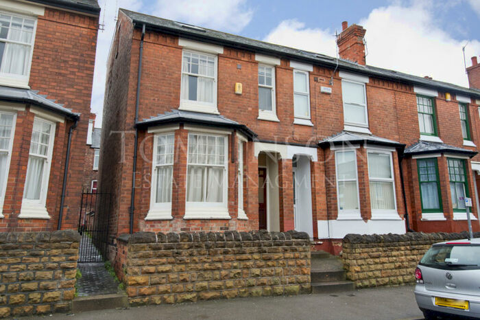 6 Bedroom Semi Detached House To Rent In Cottesmore Road, Lenton, Nottingham, NG7