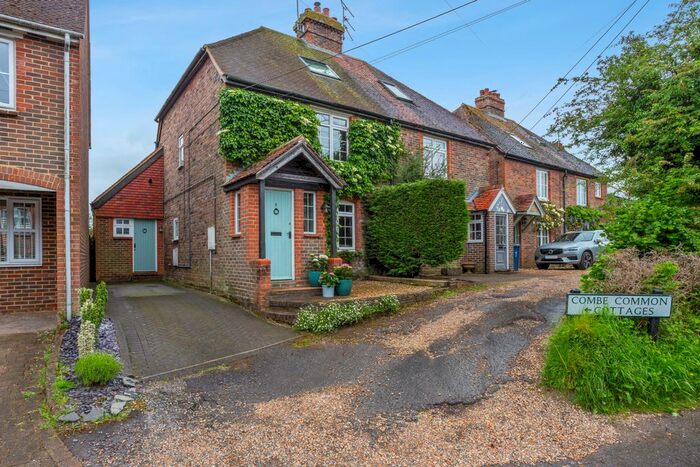 4 Bedroom Semi-Detached House For Sale In Woodside Road, Chiddingfold, GU8