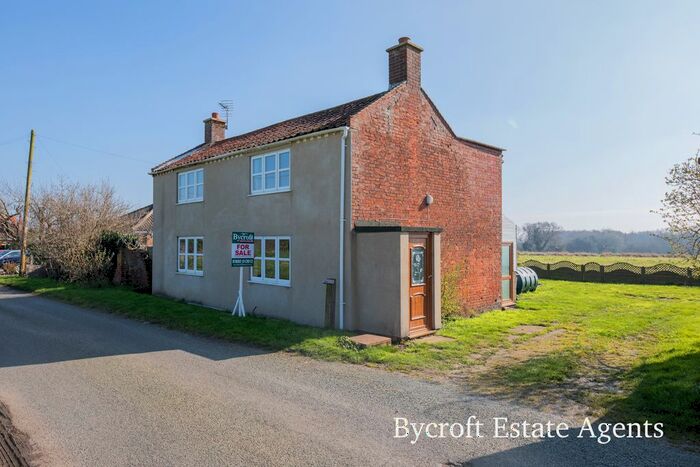 3 Bedroom Detached House For Sale In Low Road, Wickhampton, Norwich, NR13