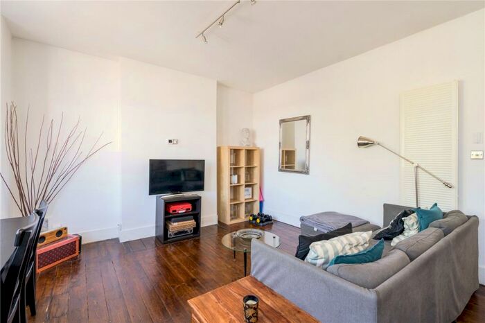 2 Bedroom Apartment To Rent In Harlesden Road, London, NW10