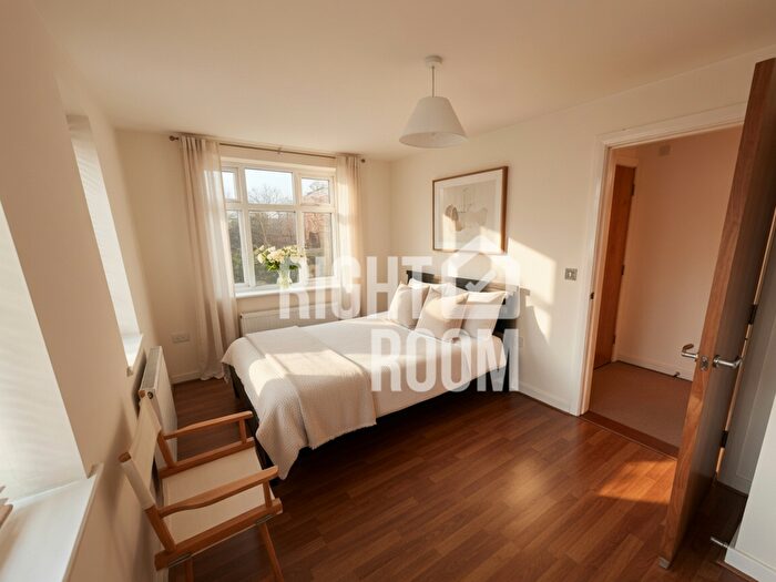 1 Bedroom Flat To Rent In Flat, Ted Bates Road, Southampton, SO14