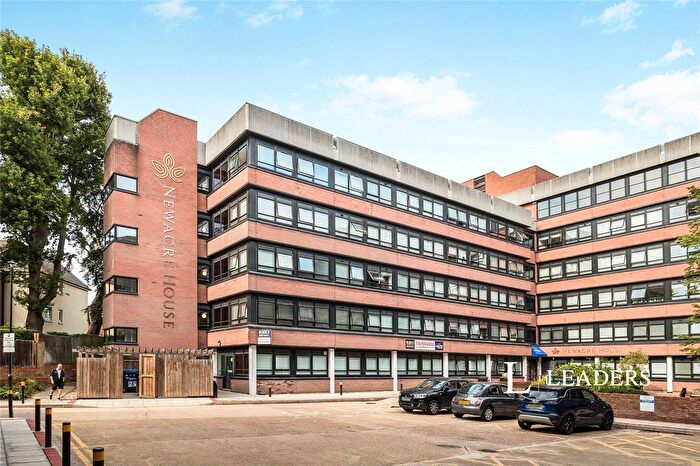 Studio To Rent In Wood Street, East Grinstead, West Sussex, RH19