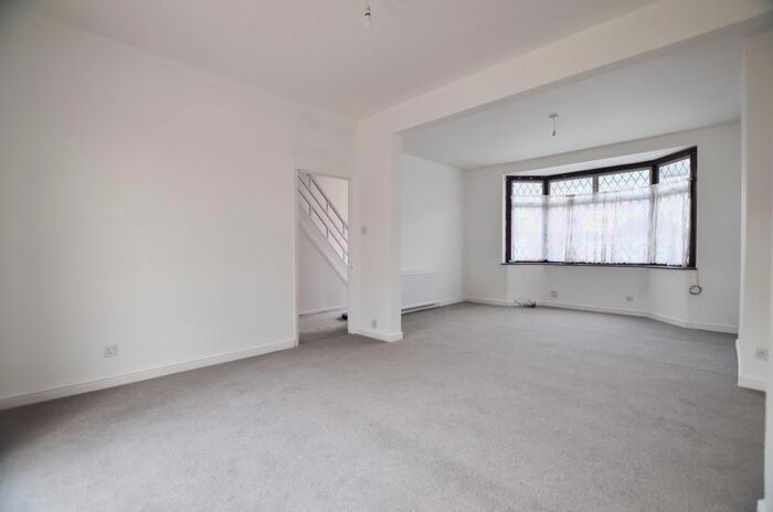 3 Bedroom Terraced House To Rent In Caulfield Road, London, E6