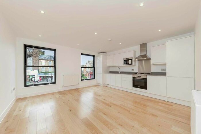 1 Bedroom Flat To Rent In Stanhope Road, North Finchley, N12
