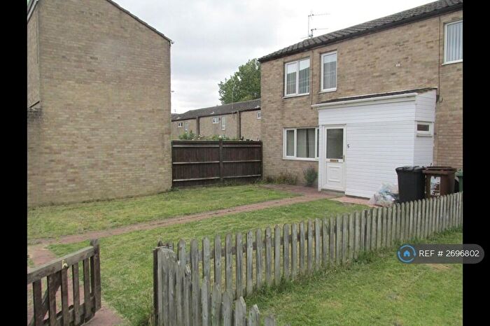 3 Bedroom End Of Terrace House To Rent In Lincoln Way, Corby, NN18