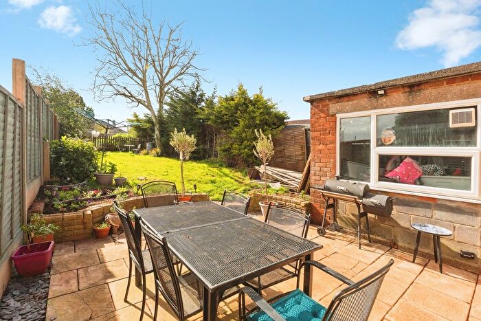 3 Bedroom End Of Terrace House For Sale In Eastwood Road, Bristol, Avon, BS4