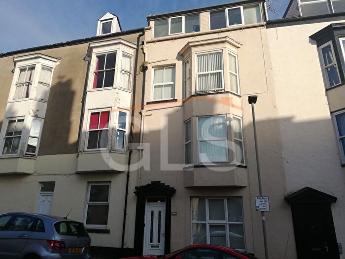 1 Bedroom Property To Rent In Room, New Queen Street, Scarborough, YO12