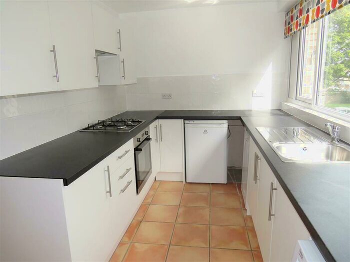 1 Bedroom Apartment To Rent In Livingstone Walk, Hemel Hempstead, HP2