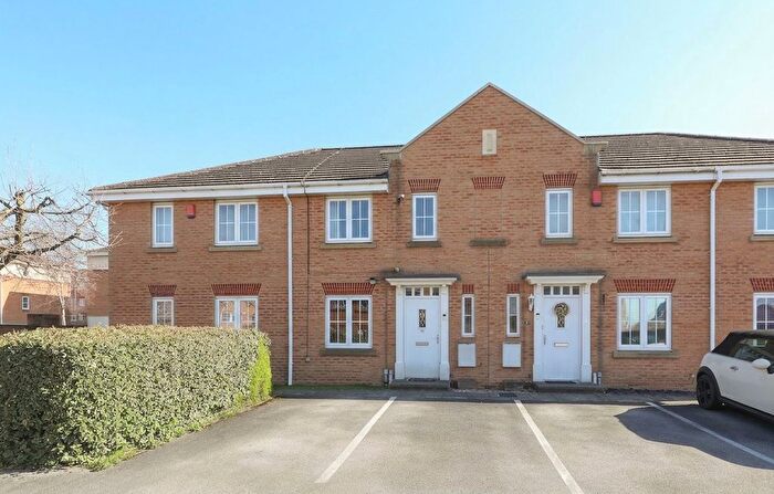 3 Bedroom Terraced House For Sale In Stoneycroft Road, Sheffield, S13