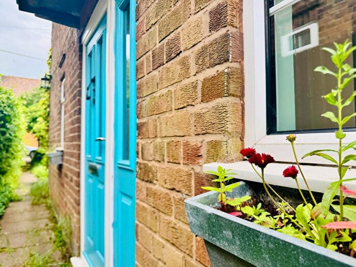 3 Bedroom Semi-Detached House For Sale In School Hill, Sproxton, LE14