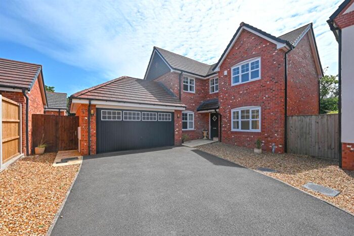 4 Bedroom Detached House To Rent In Bridestones Place, Congleton, CW12