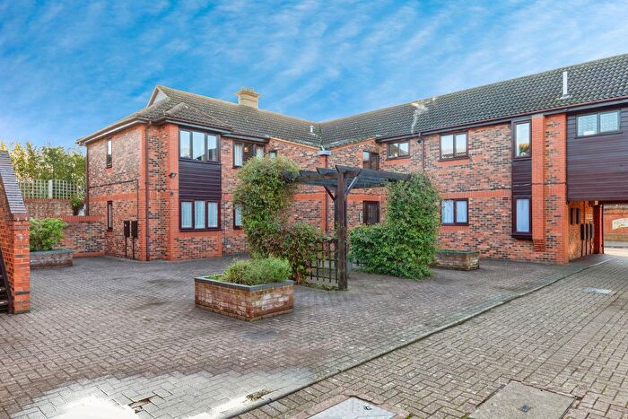 1 Bedroom Flat For Sale In Rectory Court, High Street, Sandy, Bedfordshire, SG19