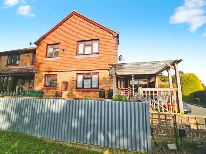 1 Bedroom End Of Terrace House To Rent In Turnpike Hill, Hythe, Kent, CT21