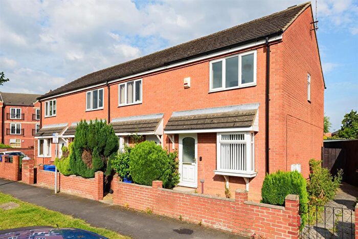 2 Bedroom End Of Terrace House For Sale In The Causeway, Beverley, East Yorkshire, HU17