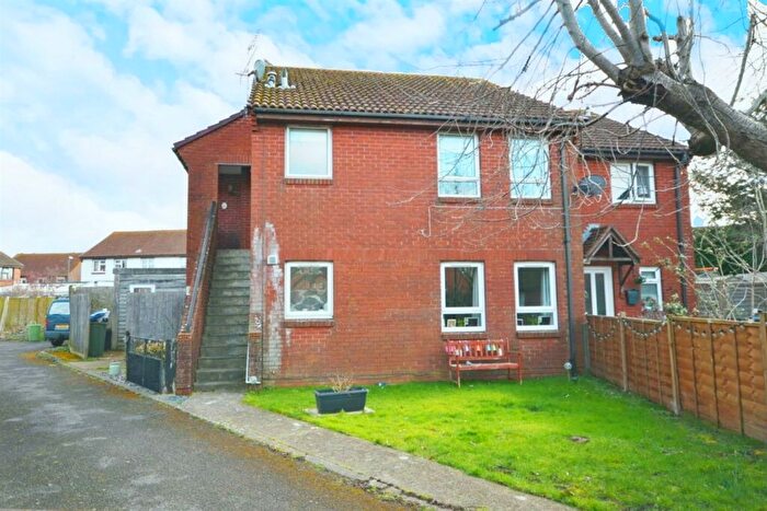 Studio To Rent In Templars Close, Bognor Regis, West Sussex, PO22