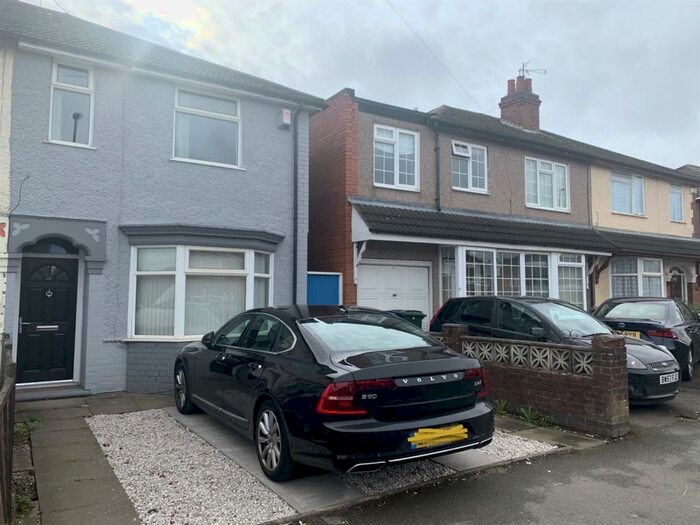 3 Bedroom End Of Terrace House To Rent In Blackberry Lane, Coventry - Recently Refurbished End Of Terrace, CV2