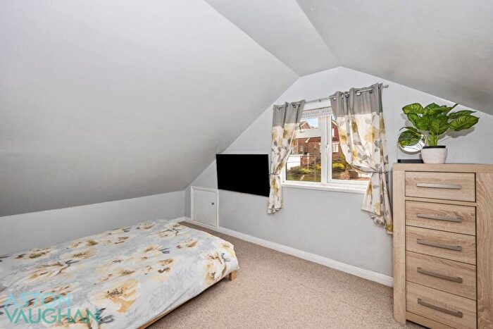 4 Bedroom Detached Bungalow For Sale In Crescent Drive North, Brighton, BN2