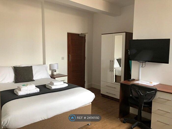 Studio To Rent In Regent Road, Leicester, LE1