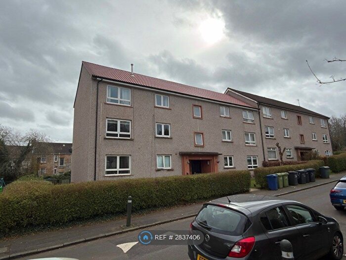 2 Bedroom Flat To Rent In Barrhead, Glasgow, G78