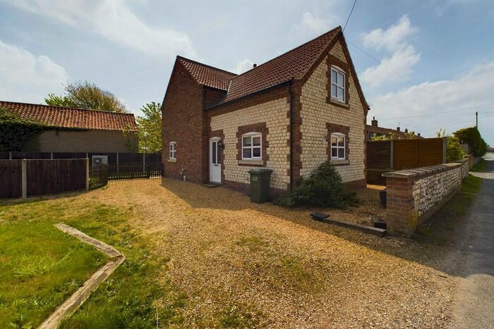 3 Bedroom Detached House For Sale In Methwold Road, Northwold, IP26