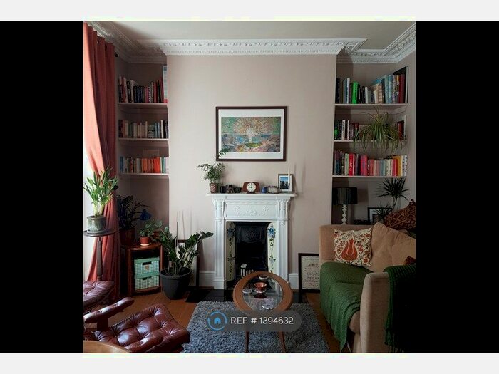 1 Bedroom Flat To Rent In Camberwell New Road, London, SE5