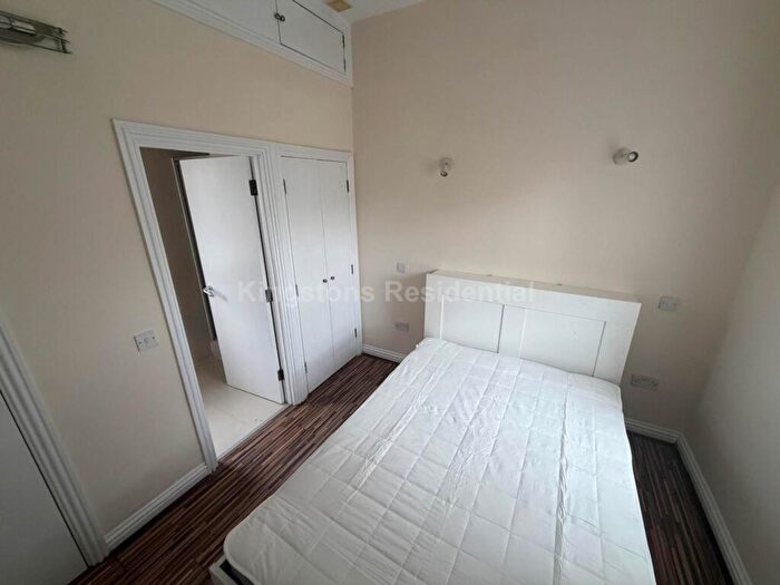 1 Bedroom Apartment To Rent In One-Bedroom Apartment In Rear Of Rhymney Street, Cathays, Cardiff, CF24