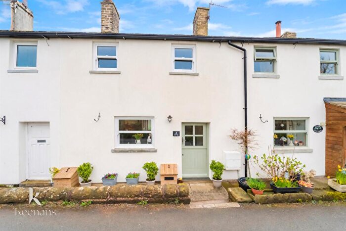 1 Bedroom Cottage For Sale In Southfield, Burnley, BB10