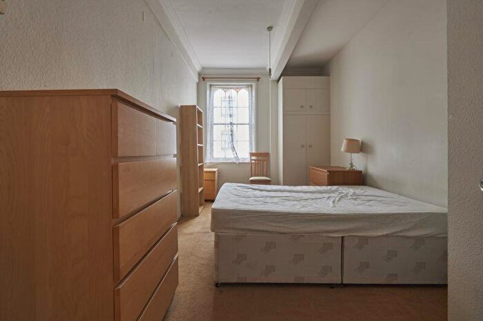 1 Bedroom Semi-Detached House To Rent In Church Street, Exeter, EX2