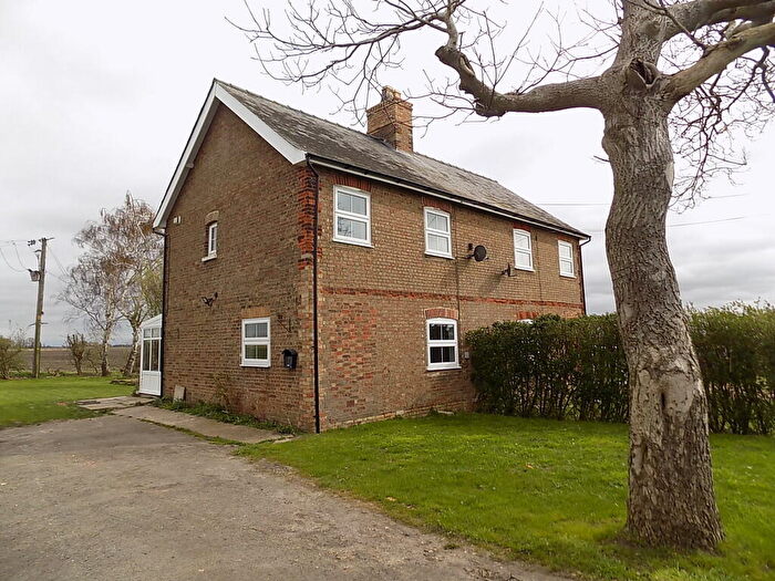 3 Bedroom Semi Detached House To Rent In Puddock Road, Warboys, PE28