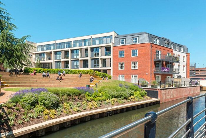 2 Bedroom Apartment To Rent In Saint Ives Road, Maidenhead, Berkshire, SL6
