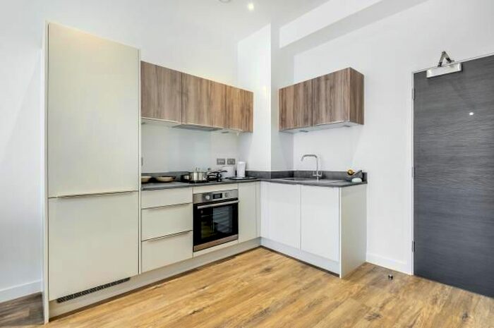 1 Bedroom Flat To Rent In Swindon, Wiltshire, SN2