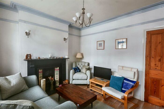 2 Bedroom Semi-Detached House For Sale In Birchwood Avenue, Long Eaton, NG10