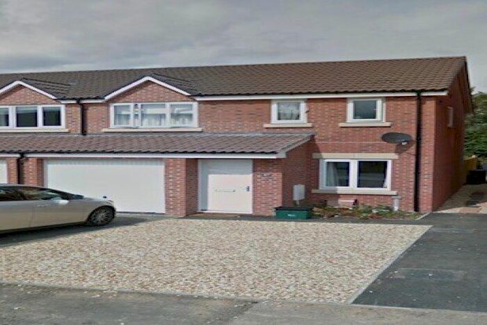 3 Bedroom Property To Rent In Hob Close, Taunton, TA2