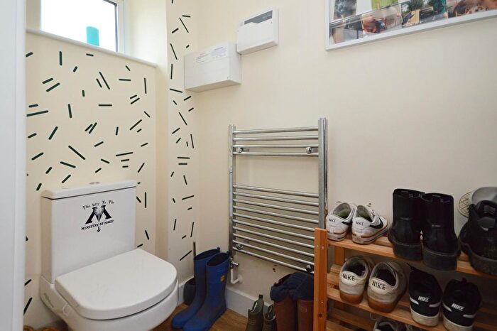 3 Bedroom Terraced House For Sale In Bath Road, Farmborough, Bath, BA2
