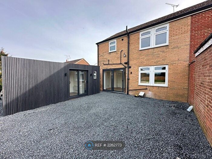 3 Bedroom End Of Terrace House To Rent In St. Katherines Close, Ickleford, Hitchin, SG5