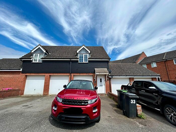 2 Bedroom Coach House To Rent In Skylark Way, Stowmarket, IP14