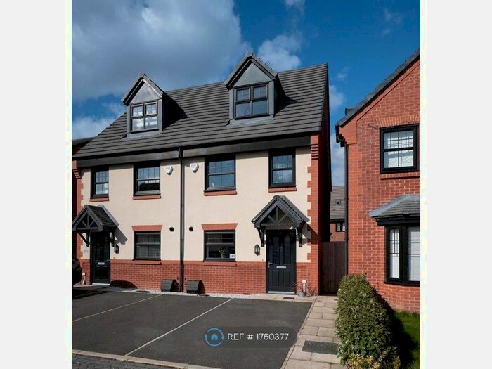 3 Bedroom Semi-Detached House To Rent In Blackthorn Road, Hazel Grove, Stockport, SK7