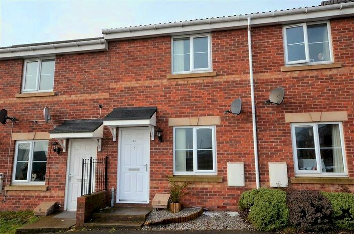 2 Bedroom Town House To Rent In Walton Heights, Liversedge, WF15