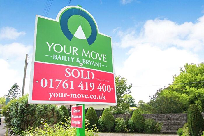 3 Bedroom Semi-Detached House For Sale In Wheelers Close, Midsomer Norton, Radstock, Somerset, BA3
