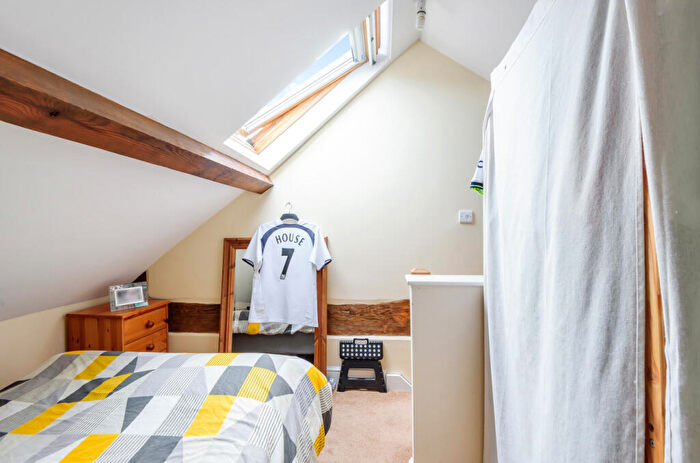 Apartment To Rent In The Maltings, Merrywalks, Stroud, GL5