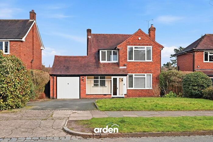3 Bedroom Detached House For Sale In Grassmoor Road, Birmingham, B38