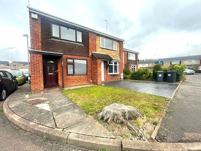 2 Bedroom End Of Terrace House To Rent In Tresillian Road, Exhall, Coventry, CV7