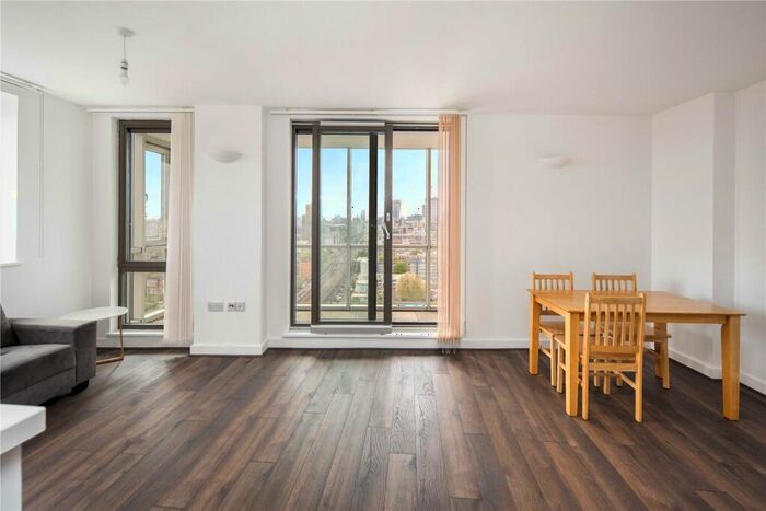 2 Bedroom Flat To Rent In Kelday Heights, Spencer Way, London, E1