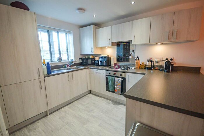 3 Bedroom Semi-Detached House For Sale In Winder Avenue, Halfway, Sheffield, S20