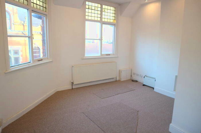 1 Bedroom Flat To Rent In Main Street, Long Eaton, NG10